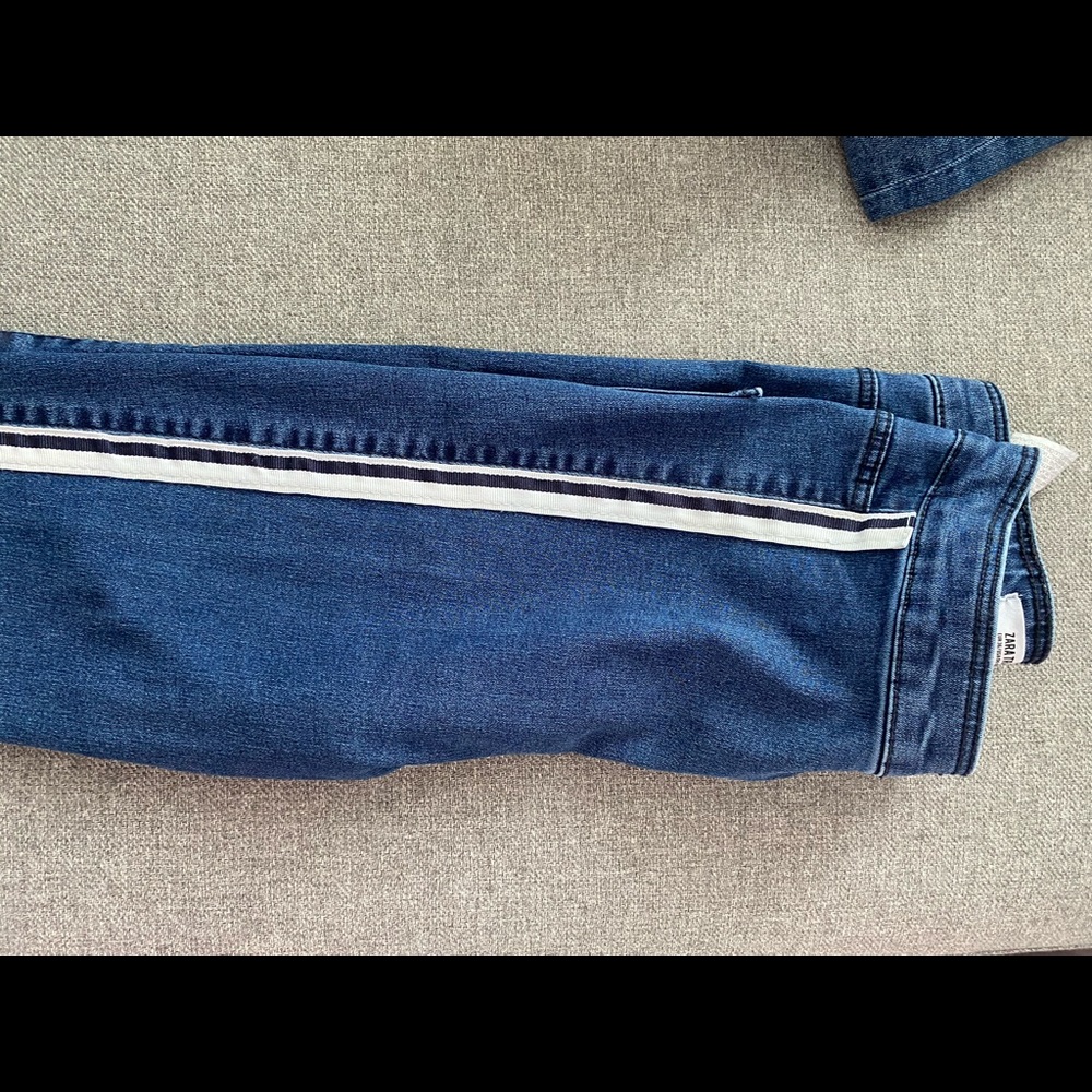 zara high rise jeans size 4